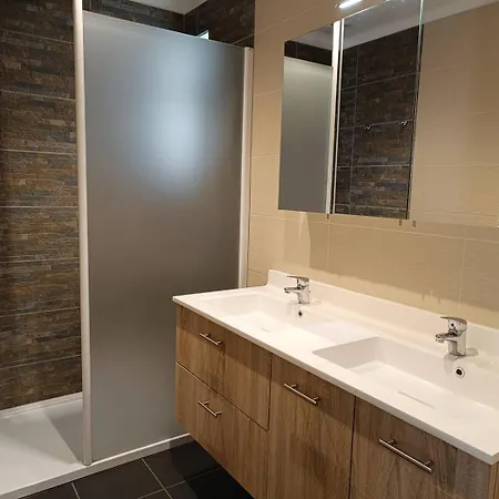 Superbe T4 Classee 3 Etoiles Avec Piscine Privative Chauffee 8palcr