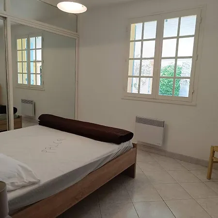 Superbe T4 Classee 3 Etoiles Avec Piscine Privative Chauffee 8palcr فيلة