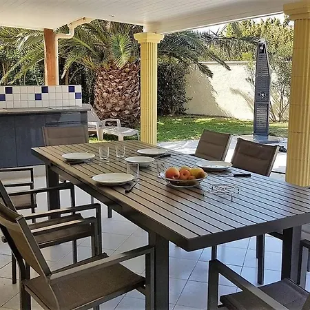 Superbe T4 Classee 3 Etoiles Avec Piscine Privative Chauffee 8palcr